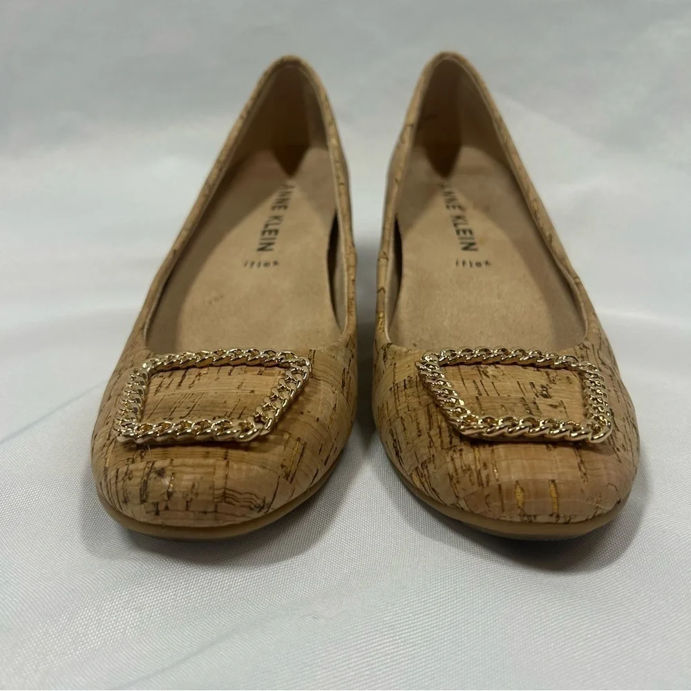 Anne Klein | Shantell iFlex Cork Wedges Gold Chain Heels Tan Women’s Size 7.5